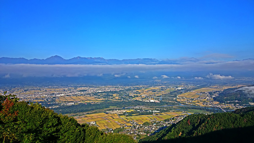 長峰山から見下ろす安曇野